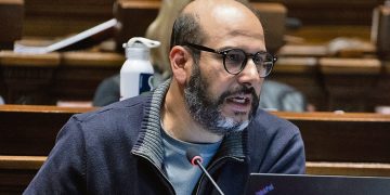 Reestructuración de deudas de las personas físicas pasa a ser “una prioridad” en el Parlamento