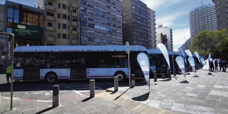 Cutcsa presenta 50 nuevos ómnibus 100% eléctricos en un hito histórico para la movilidad sostenible