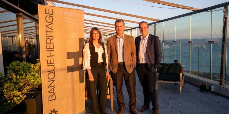 After Heritage reunió a clientes y amigos en un exclusivo atardecer en Pocitos