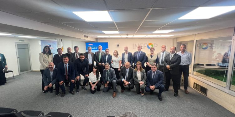 De gallegos a venezolanos: Cutcsa honra su legado migrante con nuevo programa de formación