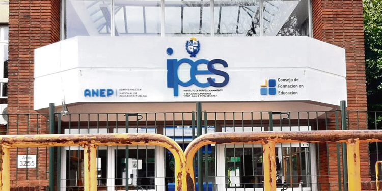 Crónica de una arbitrariedad y separación preparada por el Consejo de Formación en Educación