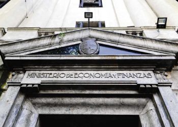 El gobierno avanza con una estrategia de deuda para financiar el déficit fiscal