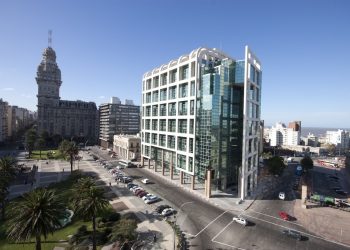 ¿Lo político hasta por encima del Estado?