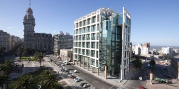 ¿Lo político hasta por encima del Estado?