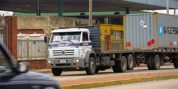 “Presupuesto prioriza mantener las rutas primarias, controlar el peso de los camiones y avanzar en la digitalización”