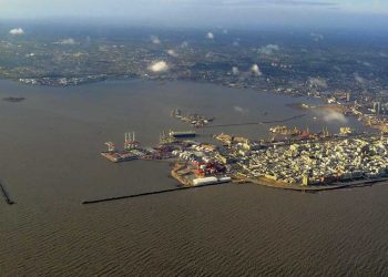 Conflicto portuario define el futuro económico de Uruguay