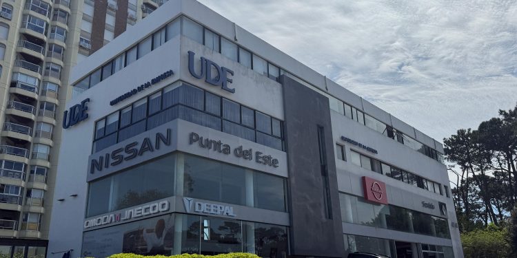 Car One inaugura nueva sucursal en Maldonado con la gestión de Grupo Santa Rosa