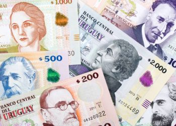 Uruguay apuesta al mercado local con nueva emisión de deuda a corto plazo por 447 millones de dólares