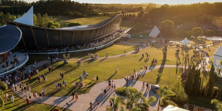 Una temporada para todos los sentidos: la agenda cultural 2025–2026 del MACA