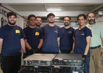 UTEC fortalece la formación en ciberseguridad y cloud computing con equipos reciclados de Antel Integra