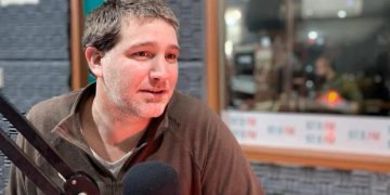 Más allá de las barras bravas: la otra cara de la violencia y el lavado de activos en el deporte uruguayo