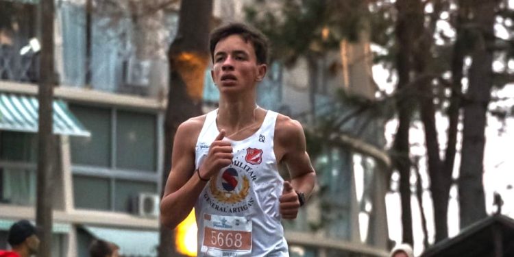 El joven Bruno Núñez fue el brillante ganador de la 5k de la San Fernando 2026