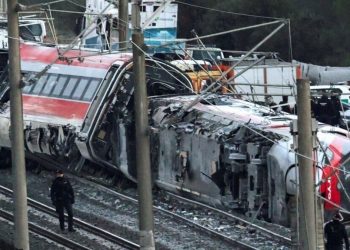 Tragedia ferroviaria en España: al menos 41 fallecidos tras un “extraño” accidente que desconcierta a las autoridades