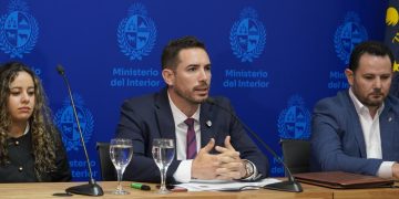 Criminalidad en Uruguay: Ministerio del Interior afirma que caen homicidios y rapiñas, pero crecen estafas informáticas