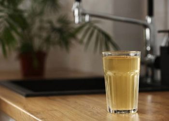 Agua turbia: usuarios de OSE denuncian la calidad del agua