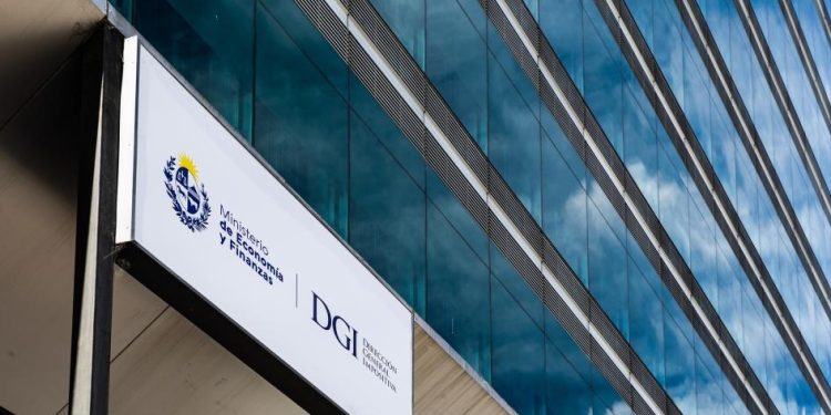 Fallas en la plataforma de la DGI ponen en riesgo el cumplimiento tributario en Uruguay
