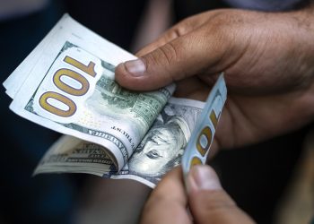 Bartesaghi: “El valor del dólar es un fenómeno que se corrige a largo plazo”