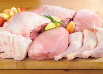 Es el vendedor final el que no acompaña la baja del precio del pollo